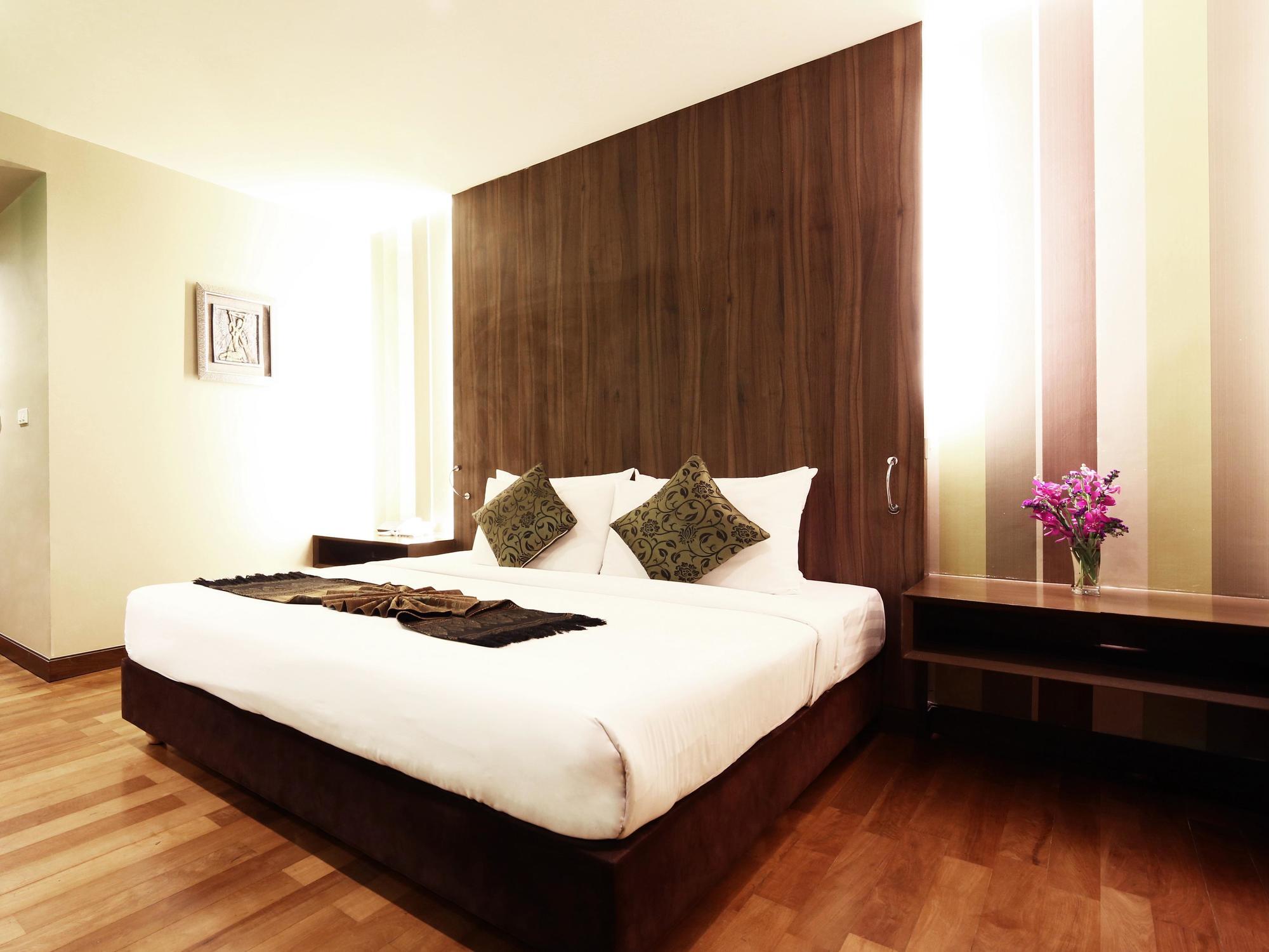 होटल Bally Silom Bangkok